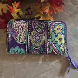 Vera Bradley wallet